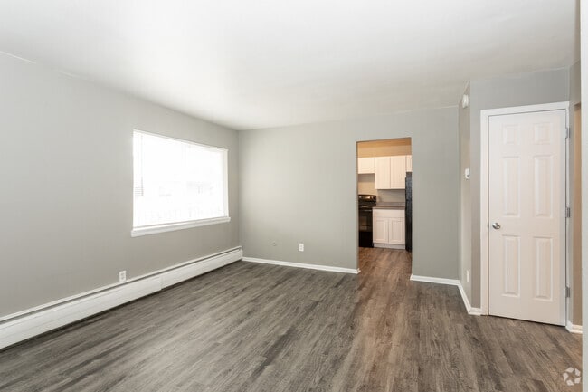 2BD, 1BA - 690SF