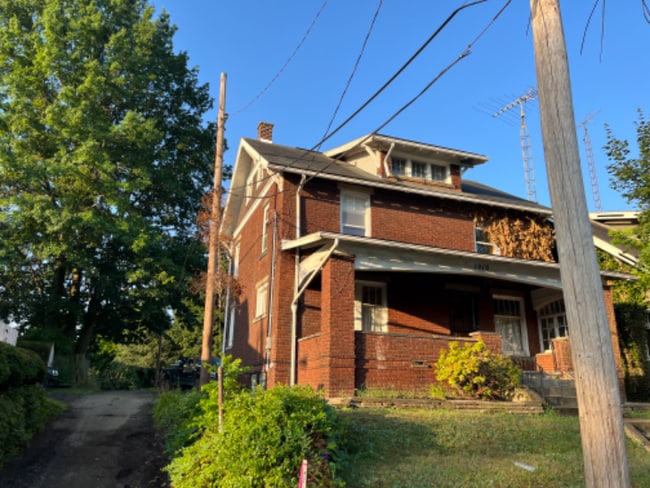 Photo - 1010 15th St NW