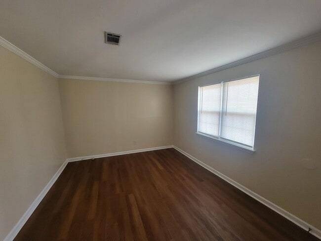 Photo - 115 Samarya Ln Unit A