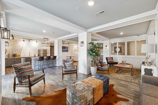 El Jerome - 02 - The Jerome