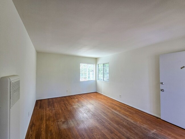 Photo - 310 N Florence St Unidad 314