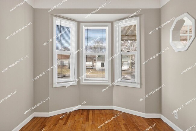 Photo - Charming 3-bedroom Bungalow with Brand-New Kitchen in Warren!