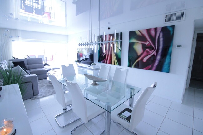 Photo - 470 Paradise Isle Blvd Unidad 302