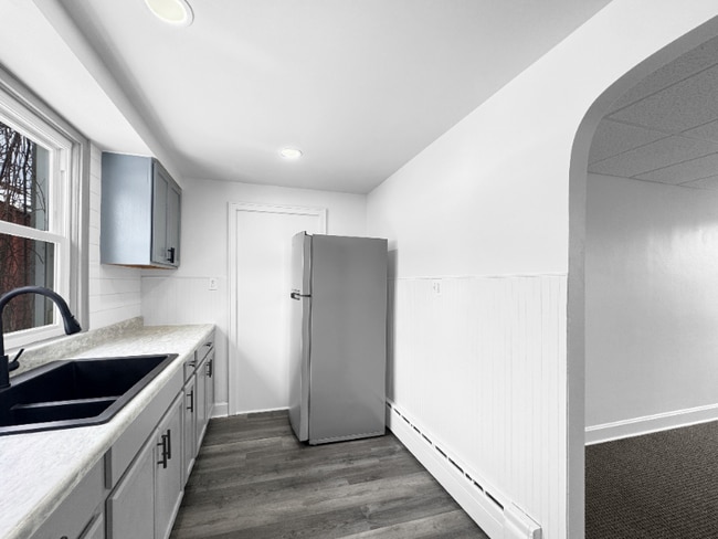 Photo - 1046-1064 Shoemaker St Unit 1060