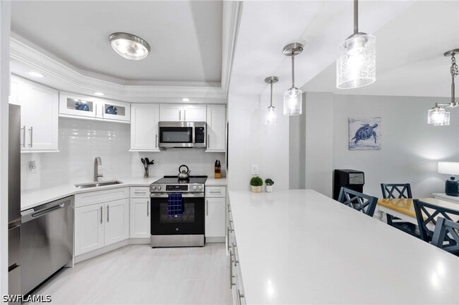 Photo - 5 Bluebill Ave Unit 108s