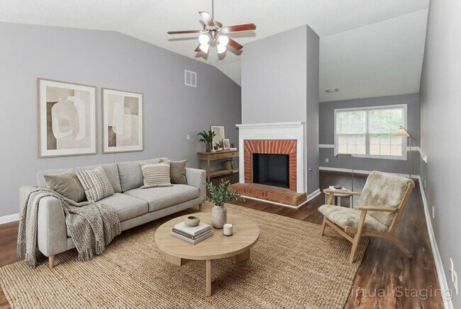 Photo - 339 Peachtree Cir