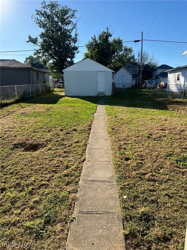 Photo - 521 Spangler Dr
