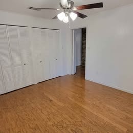 Photo - 209 S Laurel St