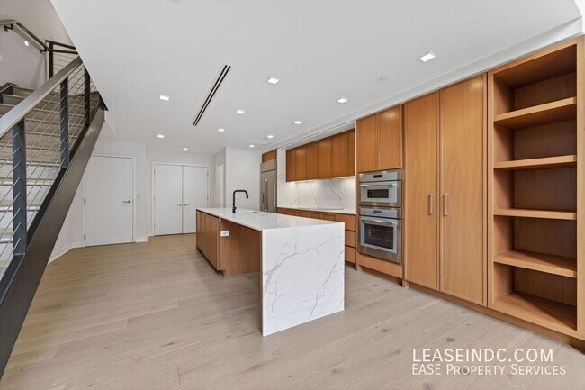 Photo - 1332 8th St NW