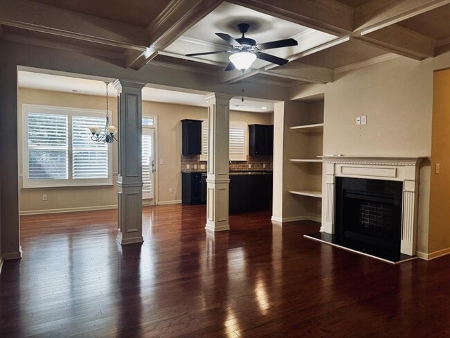 Photo - 2214 Spicy Pine Ln
