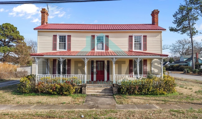 Photo - 5001 Marriott St