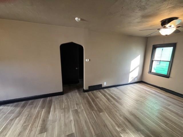 Photo - 853 Louisiana St