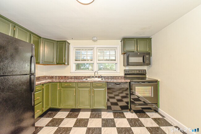 Photo - 146 Warsaw St