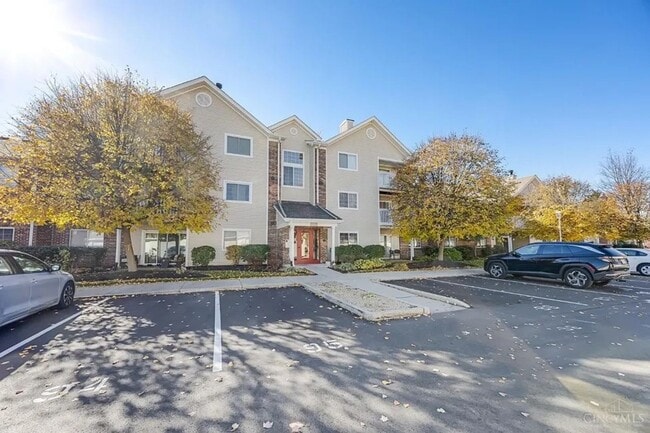 120 Carrington Ln Unit 208