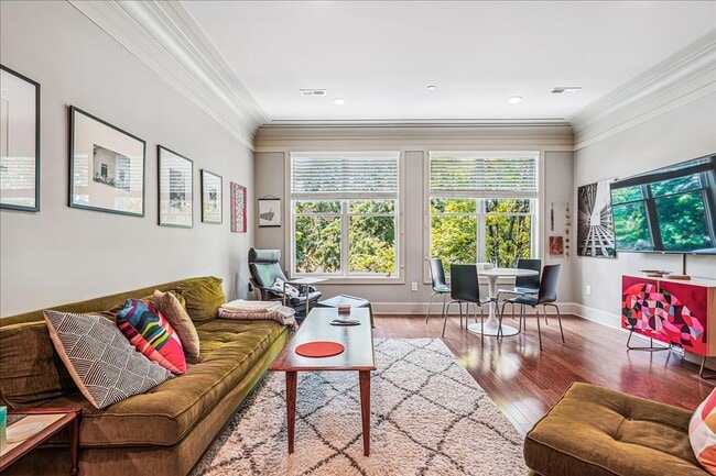 Photo - Great Luxury 3 Bedroom 2 Bath on H st NE!