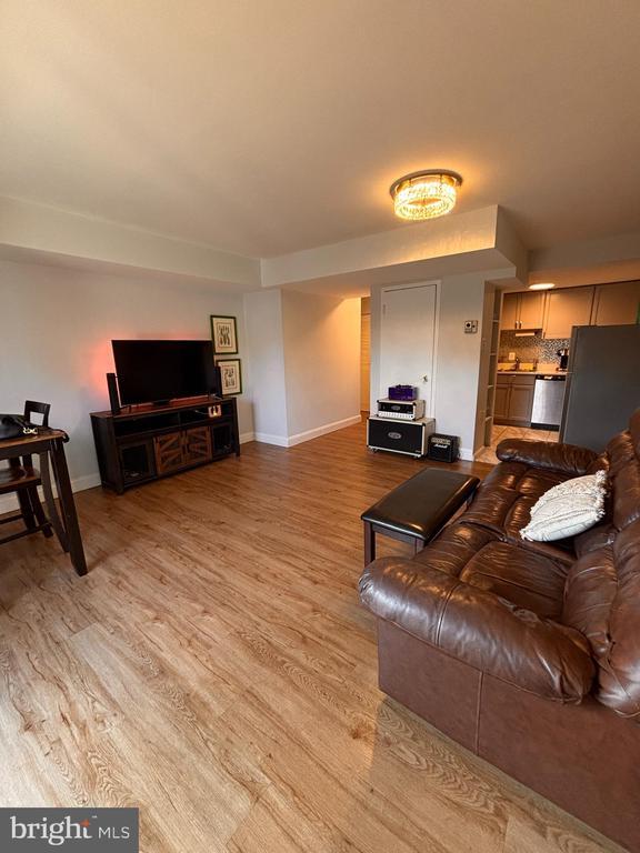 Photo - 2 Canterbury Square Unit 101