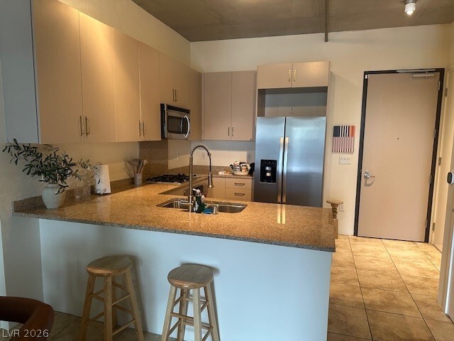 Photo - 353 E Bonneville Ave Unidad 343