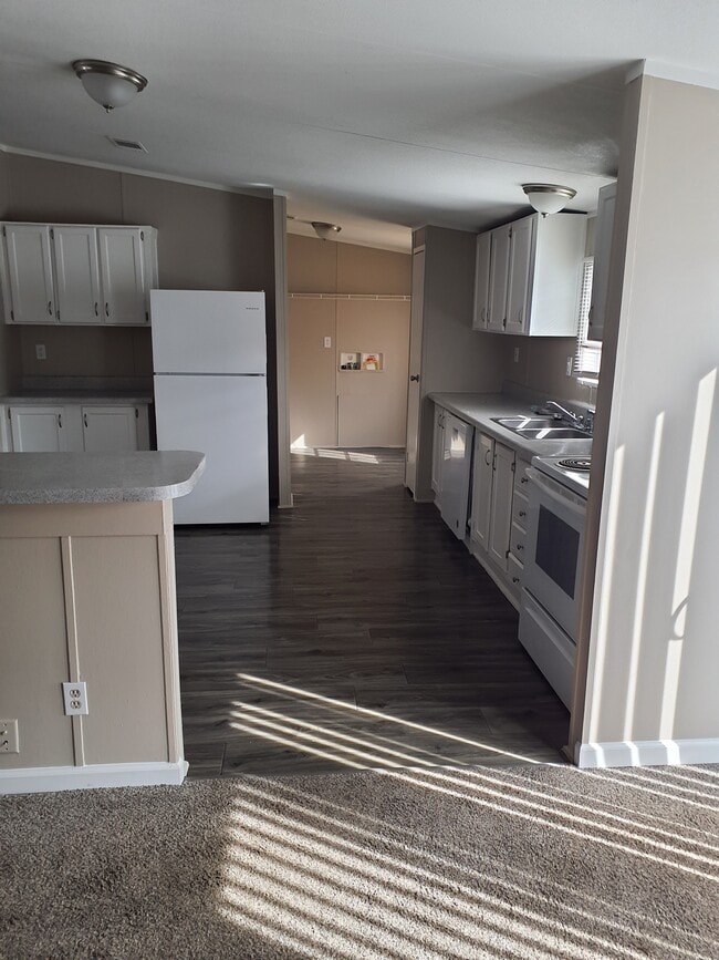 Photo - 9211 Gleneagle Dr