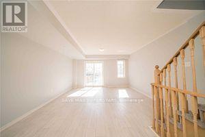 Photo - 86 Aquatic Ballet Path