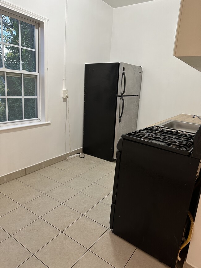 Photo - 8 Eaton Pl Apartment Unit 1R