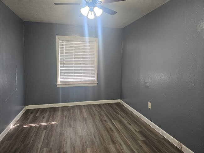 Photo - 5105 Timothy St Unit 4
