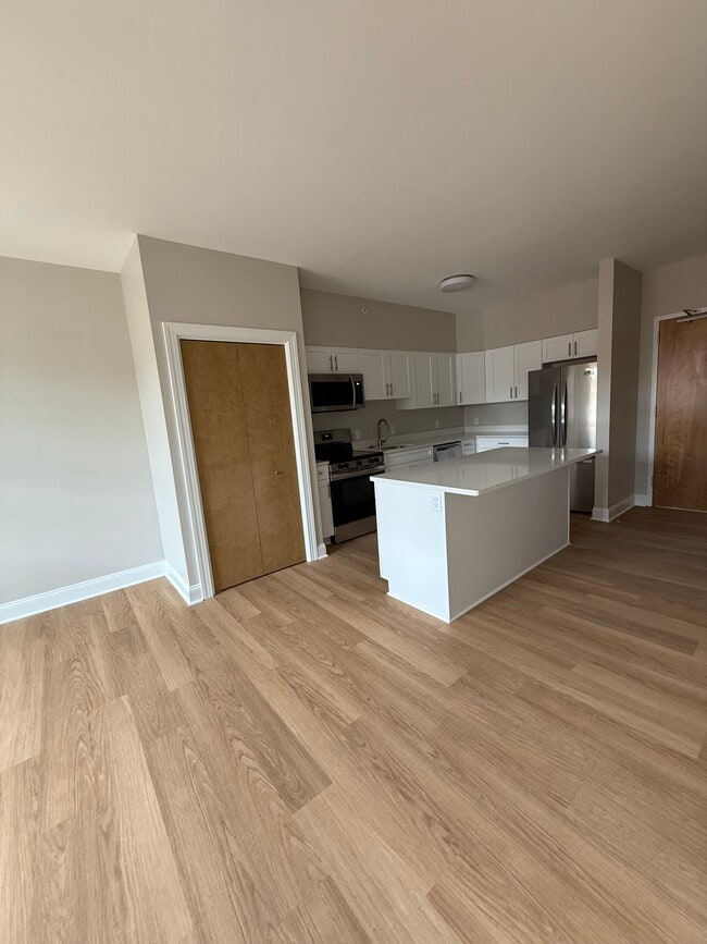 Photo - 14703 Main St Unit 201