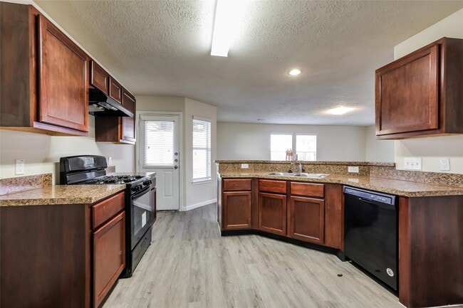 Photo - 14438 Acuna Ln