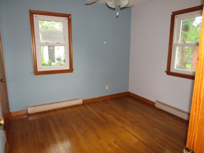 Photo - 2 Bedroom 1 Bath in Tappahannock