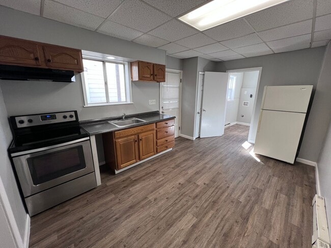 Building Photo - 406 E Washington St Unit 406 1st Fl