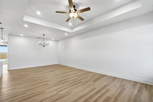 Photo - 6525 Inverness St