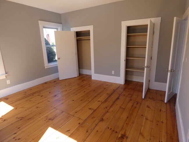 Photo - 94 Maple St Unit 1A