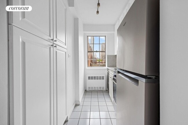 Photo - 245 E 35th St Rental