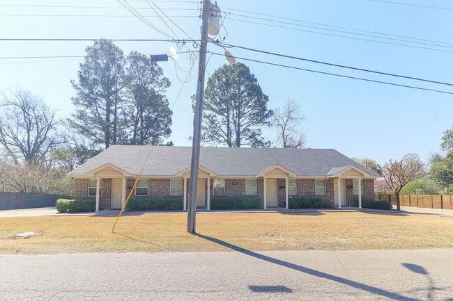 Photo - Luxury 1 Bedroom Downtown Jonesboro!