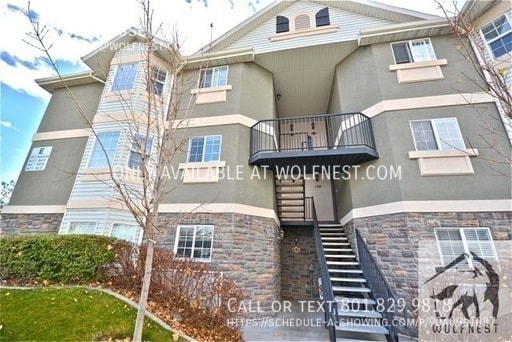 Building Photo - 3167 Matisse Ln Unit E6