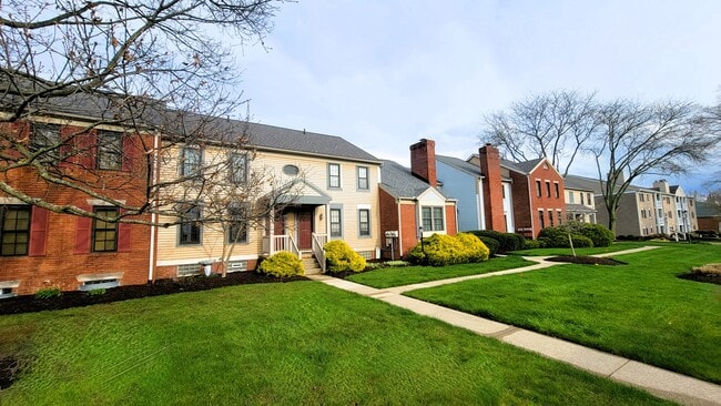 Photo - 1862 Beechwood Ave NE Unit 1862