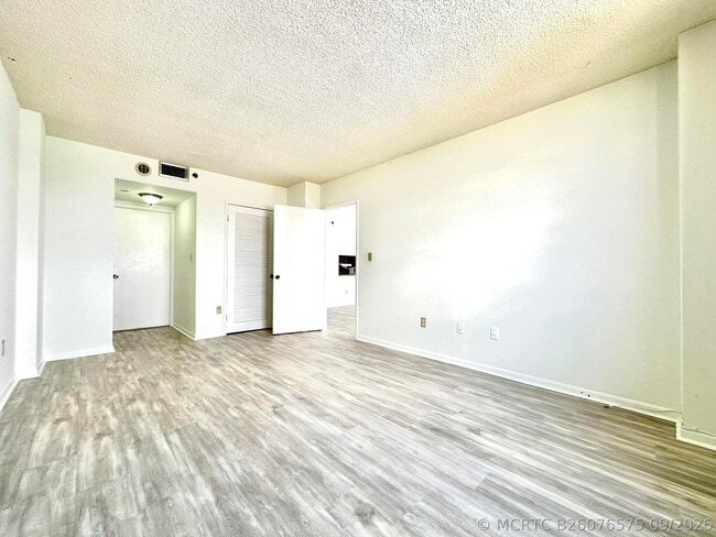 Photo - 1470 NE 123rd St Unit A1010
