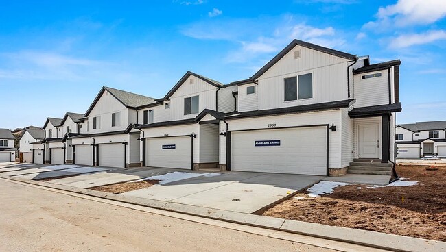 Photo - 2974 W Graham Lp