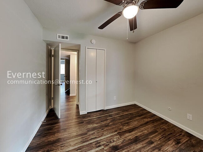 Photo - 3 Bed/2 Bath Home with Garage / Pet-Friend...