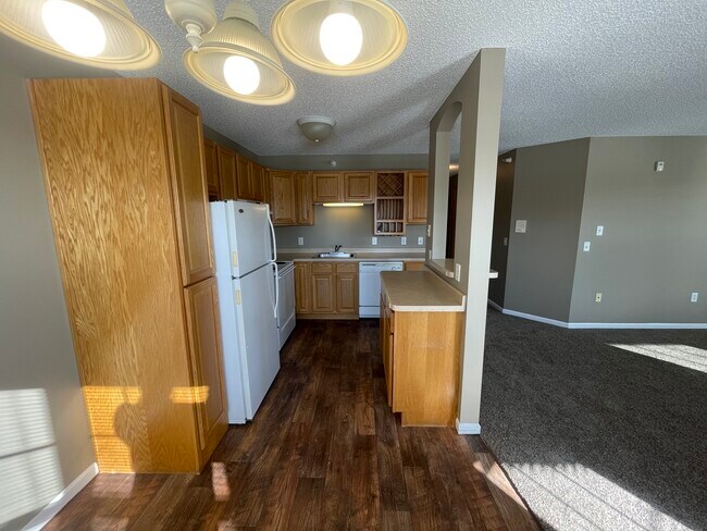 Goettens Grove Apartments