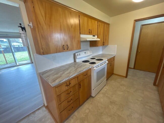 Photo - Beautiful 3 Bedroom 1 1/2 Bath with Huge Fenced Backyard! Tour Today!