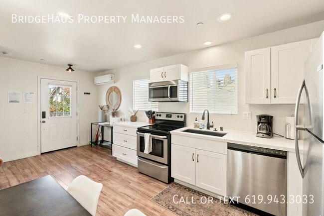 Photo - 3767 32nd St