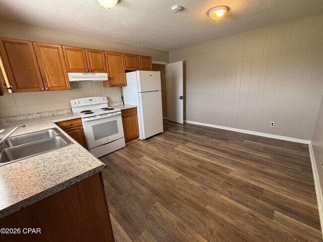 Photo - 4113 W 22nd St