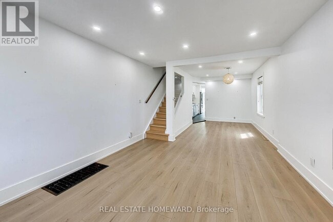 Photo - 163 Glenmount Park Rd