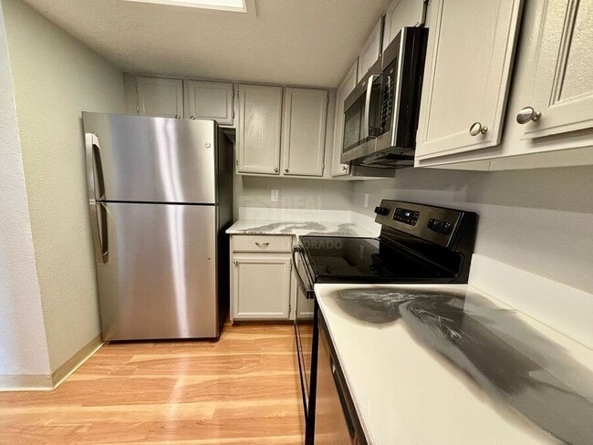 Photo - 8134 Gray Ct