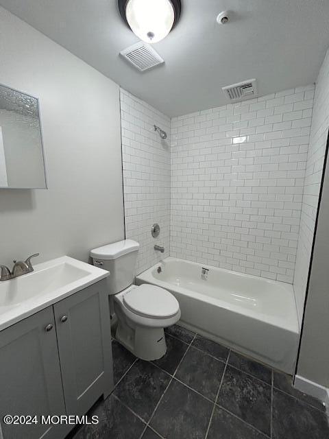 Photo - 230 Broadway Unit 3