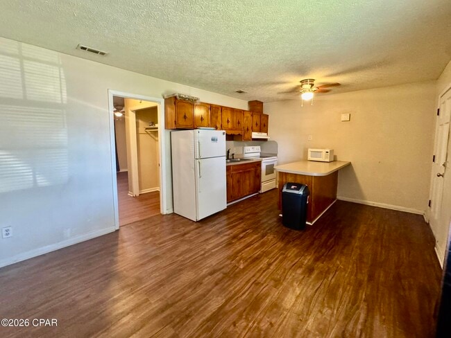 Photo - 1711 Kentucky Ave