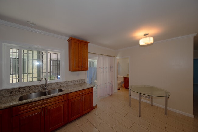 Photo - 1352 8th Ave