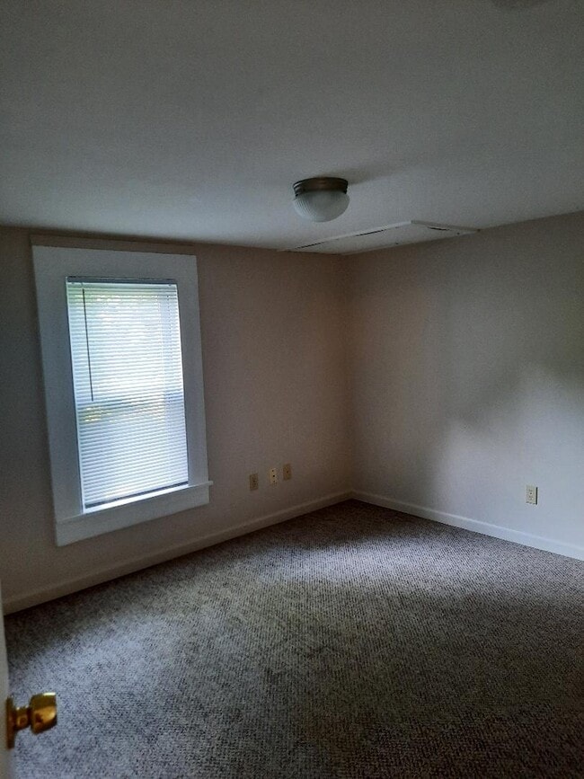 Photo - 74 Greenwood St Unit B