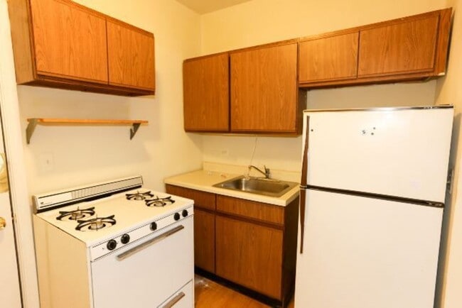 Photo - 644 W Barry Ave Unit J02P