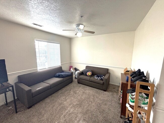 Photo - 112 W 1230 N